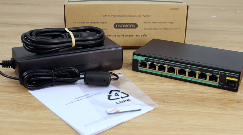 2.5G云管理PoE交换机带10G SFP上行链路，130W供电预算适用于在线游戏/办公